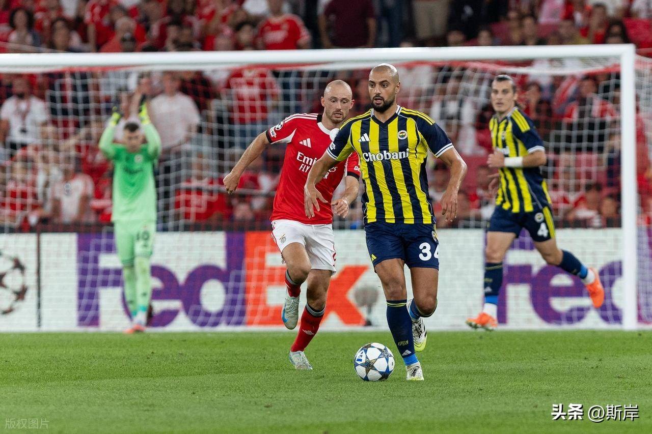 u8平台官方入口包含CBA季后赛关键时刻热度飙升Doinb与40激战RNG分钟，网友：本菲卡更衣室发声备战欧联的词条